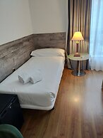 Hotel Zentral Gijón Rey Pelayo