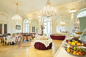 Austria Trend Hotel Schloss Wilhelminenberg