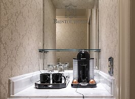 Bristol Hotel, Boutique Collection