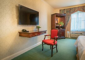 Bristol Hotel, Boutique Collection