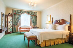 Bristol Hotel, Boutique Collection