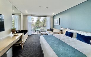 Coogee Sands Hotel and Apartments