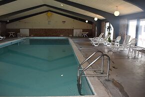 AmeriVu Inn and Suites - St. Croix Falls