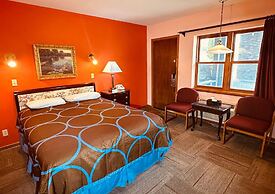 AmeriVu Inn and Suites - St. Croix Falls