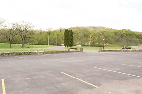 AmeriVu Inn and Suites - St. Croix Falls