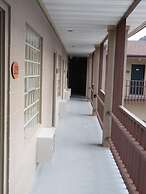 Bear Lodge Motel