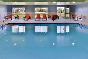 Holiday Inn Express & Suites Mall of America - MSP Airport by IHG