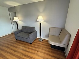 Motel 6 Butte, MT - Historic City Center