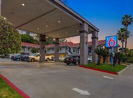 Motel 6 La Mesa, CA