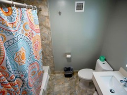 Philly Inn & Suites