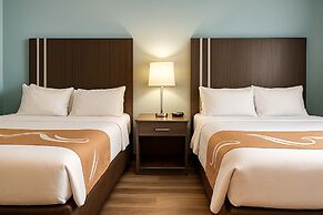 Village Inn & Suites