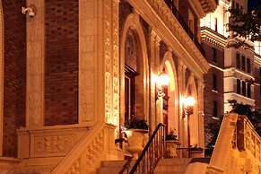 The Union Club of British Columbia