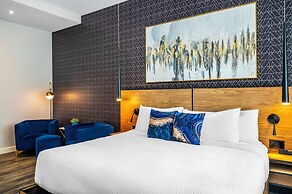 Hotel Royal William, an Ascend Collection Hotel