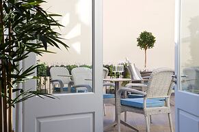 54 Queens Gate Hotel