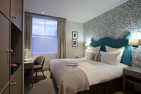 54 Queens Gate Hotel