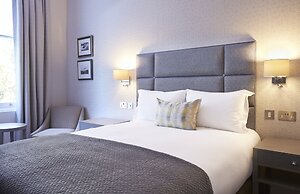 54 Queens Gate Hotel