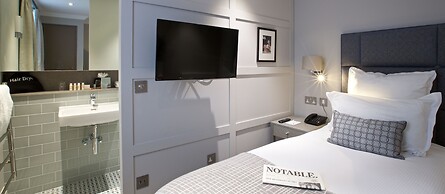 54 Queens Gate Hotel