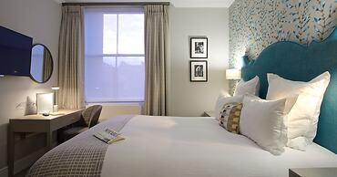 54 Queens Gate Hotel