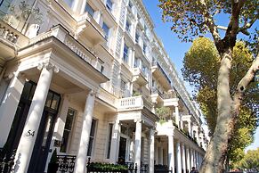 54 Queens Gate Hotel