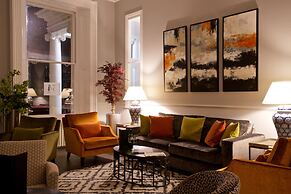 54 Queens Gate Hotel