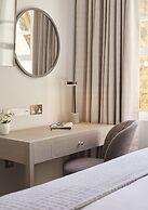 54 Queens Gate Hotel