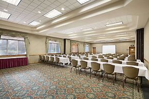 Ramada by Wyndham Olympia