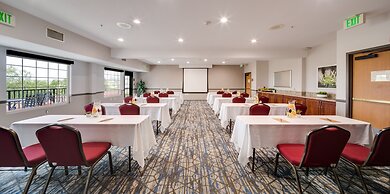 Ayres Suites Mission Viejo – Lake Forest