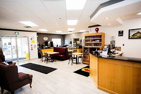Super 8 by Wyndham Drayton Valley