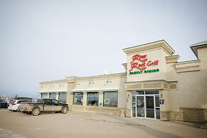 Super 8 by Wyndham Drayton Valley