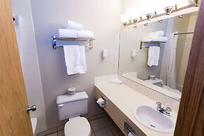 Super 8 by Wyndham Drayton Valley