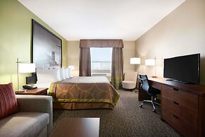 Super 8 by Wyndham Regina