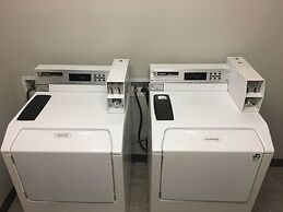 Super 8 by Wyndham Regina