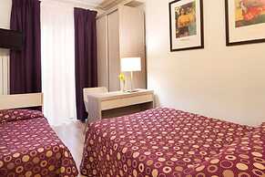 Hotel Excelsior Republique