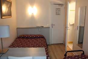 Hotel Excelsior Republique