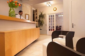 Hotel Excelsior Republique