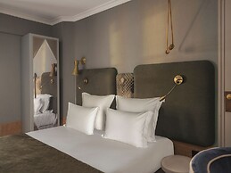 Handsome Hotel