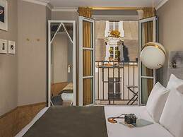 Handsome Hotel