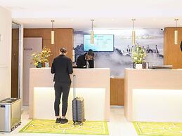 ibis Styles Tours Centre