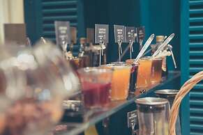 Villa Otero by Happyculture