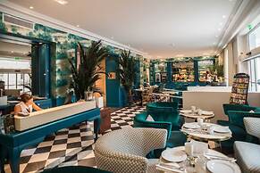 Villa Otero by Happyculture