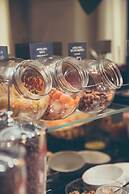 Villa Otero by Happyculture