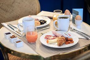 Villa Otero by Happyculture