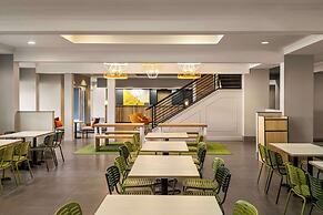 Spark by Hilton Orlando Universal Blvd