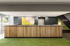 Spark by Hilton Orlando Universal Blvd