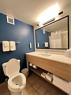 Spark by Hilton Orlando Universal Blvd