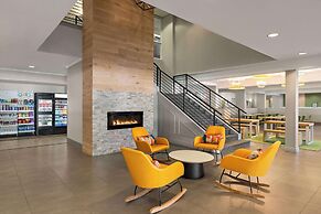 Spark by Hilton Orlando Universal Blvd