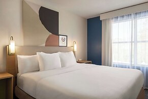 Spark by Hilton Orlando Universal Blvd