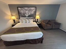 Super 8 by Wyndham Macleod Trail Calgary