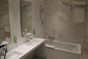 Golden Tulip Cannes hotel de Paris