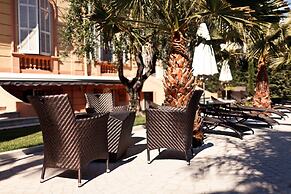 Golden Tulip Cannes hotel de Paris